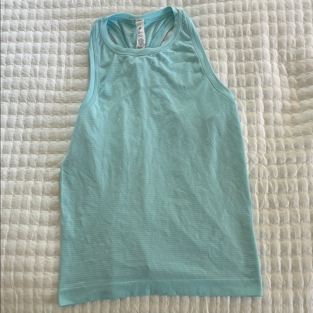 Women’s lululemon racer back tank